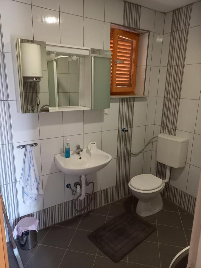 Appartement Kuca Za Odmor Luka à Luka  Extérieur photo